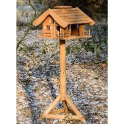 Vogelfutterhaus Almhütte Mit Liebevollen Details, Inkl. Ständer, FSC®, Ca. 56 X 46 X 35,5 Cm -Garten Sicht Verkäufe 0910101340 Vogelfutterhaus Almhuette inkl Staender FSCca56x46x35 5cm 6 60495