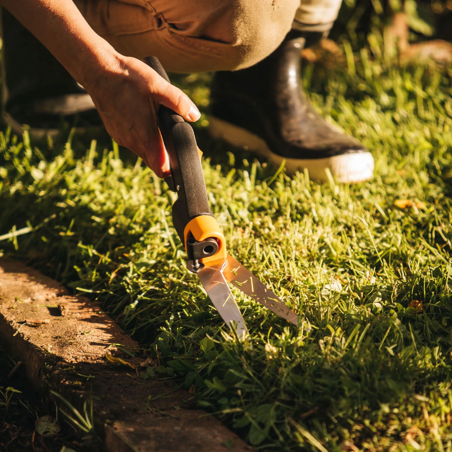 Fiskars Rasenkantenschere 3 Fiskars Rasenkantenschere – Bild 3