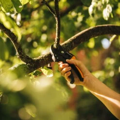 Fiskars Gartenschere 'Amboss' 6 Fiskars Gartenschere 'Amboss' -Garten Sicht Verkäufe 0920300457 FISKARS Gartenschere Amboss PowerStep 2 106737